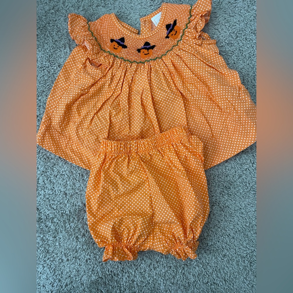 Stitchy Fish Halloween 6M